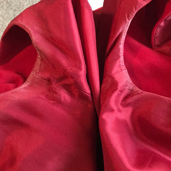 Classic Red dress size 2 - Picture 6 of 8